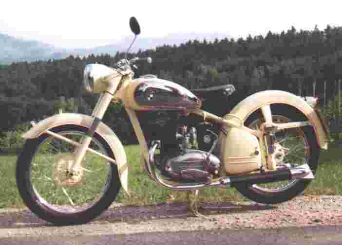 Puch 250 TF beige